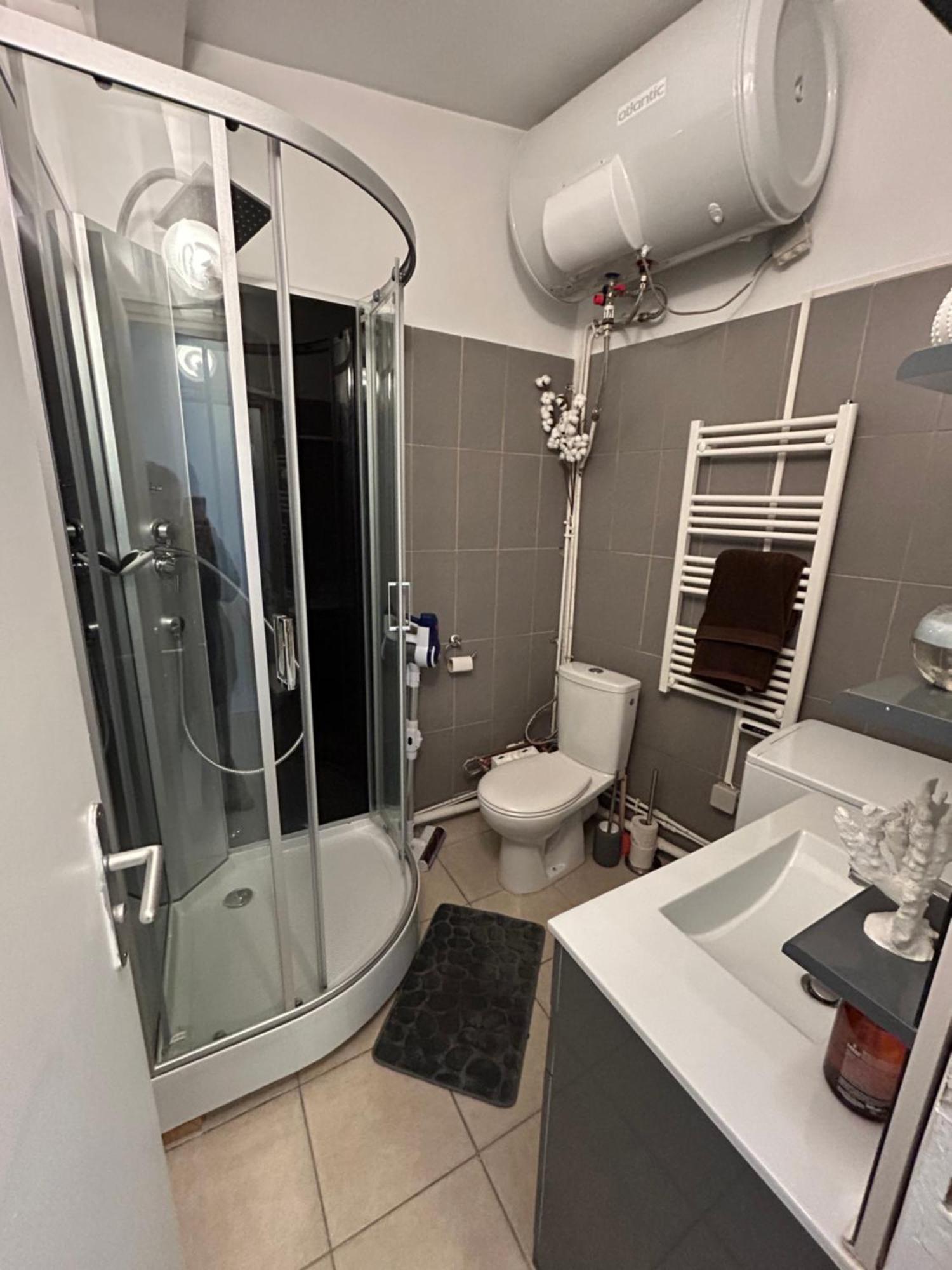 Ferienwohnung Grand Studio Entierement Renove Au Coeur De Paris Exterior foto